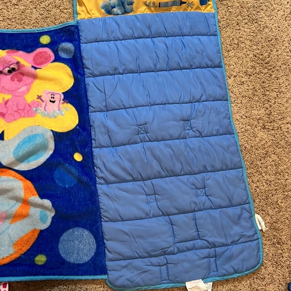 LIKE NEW Blues Clues & You All-In-One Nap Pad w/cushioned pillow and blanket - Picture 5 of 7